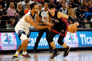 的表现尤为 的表现尤为